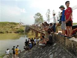 Nhấn vào để xem ..